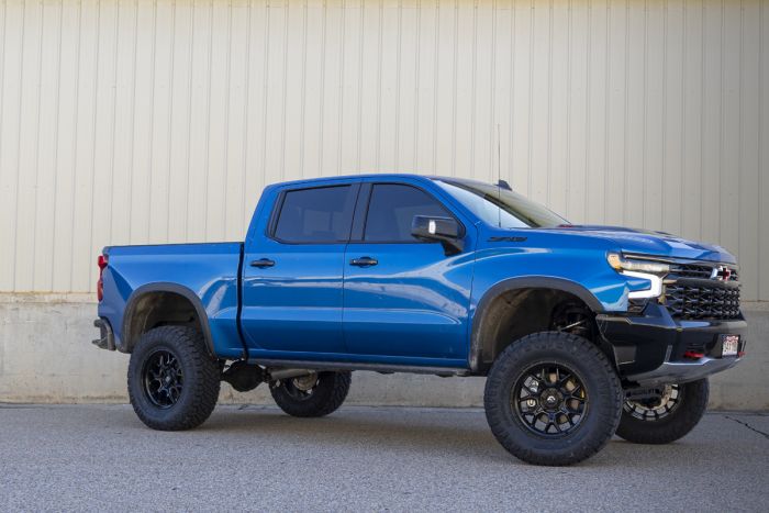 ReadyLift 44-35620 Big Lift Six-Inch Falcon Suspension Kit