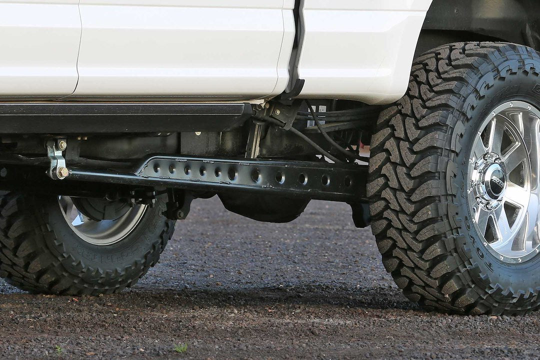 Fabtech FTS62010 Floating Bolt-On Traction-Bar Set