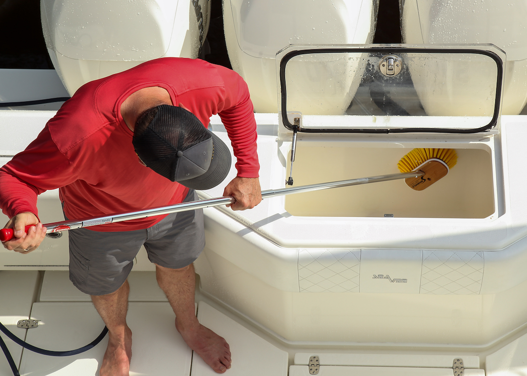 Shurhold 960 Scrub Brush - image 3