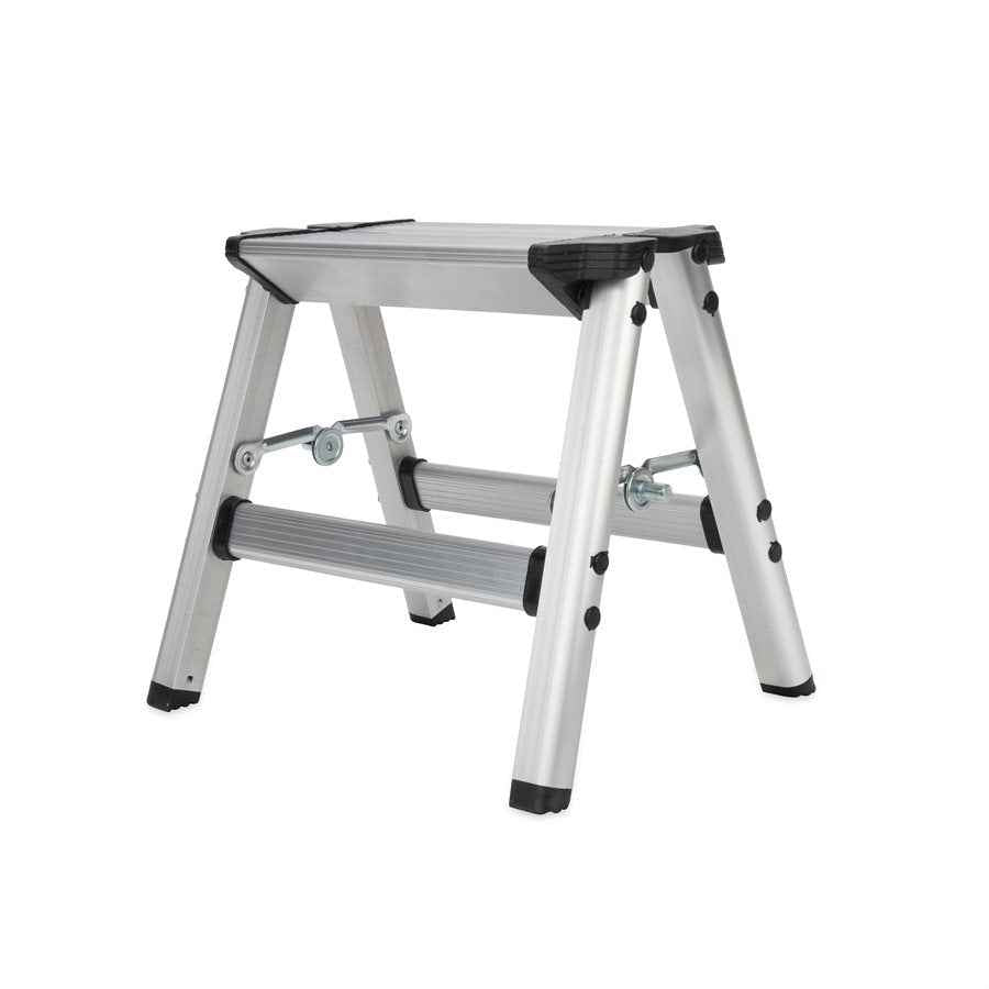 Camco 300 lb Folding Step Stool – 43672