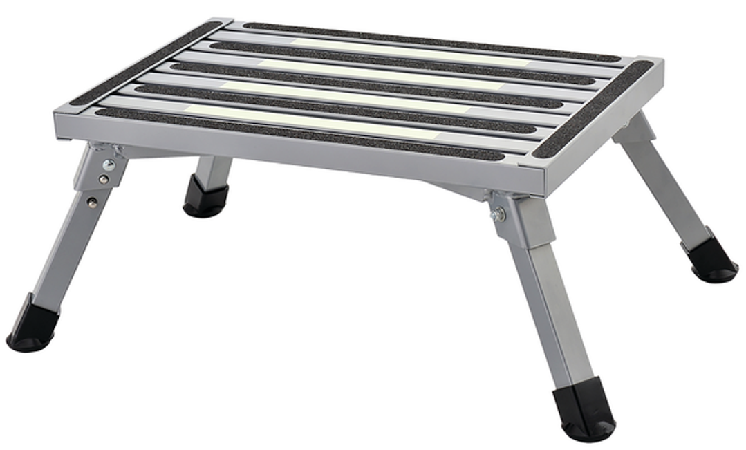 Ironman 4x4 IQFSTEP Quick-Fold Camp Access Steps