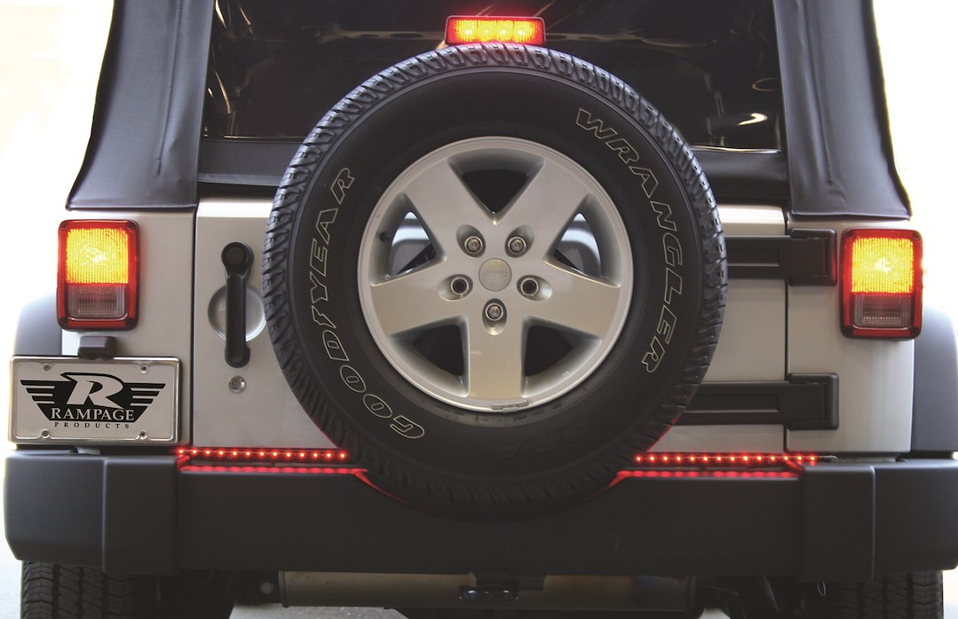 Rampage 960134 Tailgate-Mounted Lighting Bar