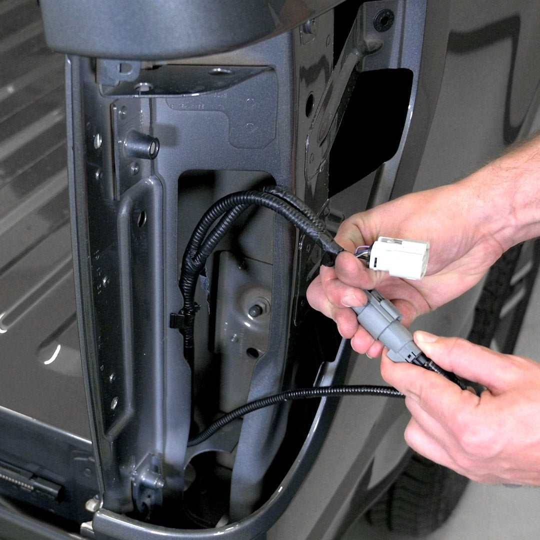 Putco 9201960-18 Blade Tailgate Lamp Installation Kit