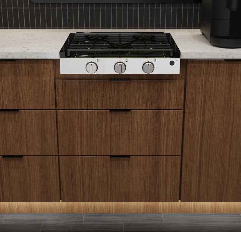 GE Appliances PLU621RWSS GE Profile 3-Burner Propane RV Cooktop, Black/Gray – image 7
