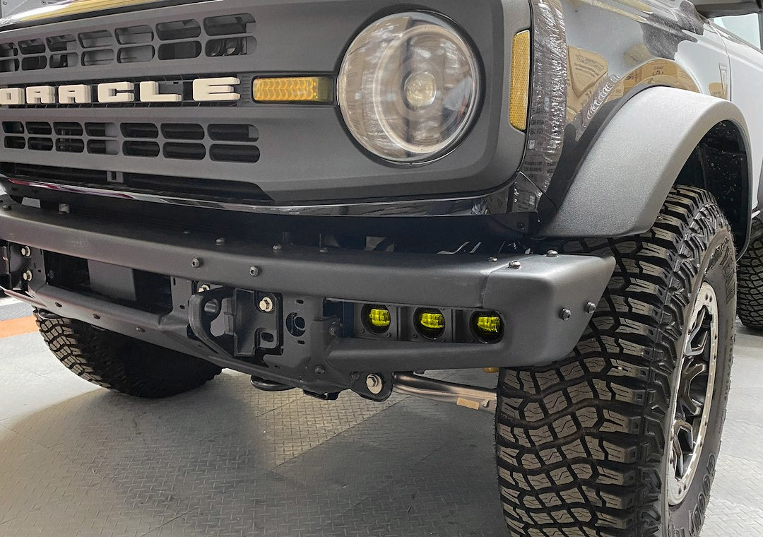 Oracle Lighting 5890-006 Bronco Amber Triple LED Lamp