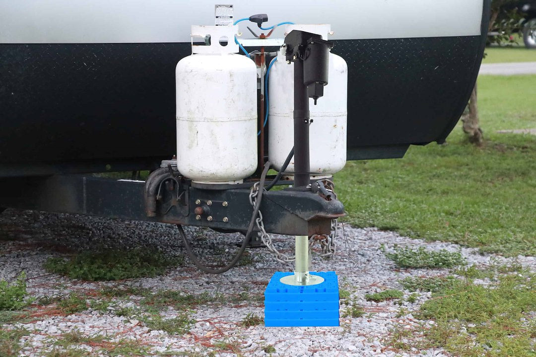 Ultra-Fab Products Electric Trailer Tongue Jack - 3500 lb – 38-944060