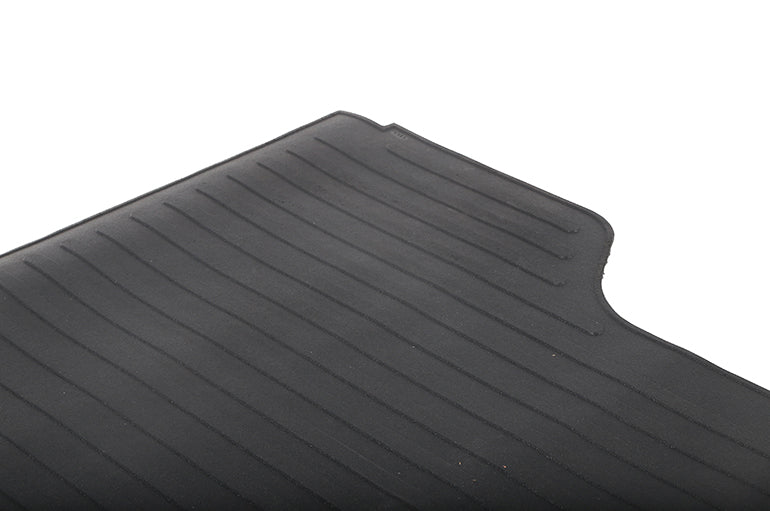 Dee Zee DZ87027 Heavyweight Maverick Bed Protector - image 3