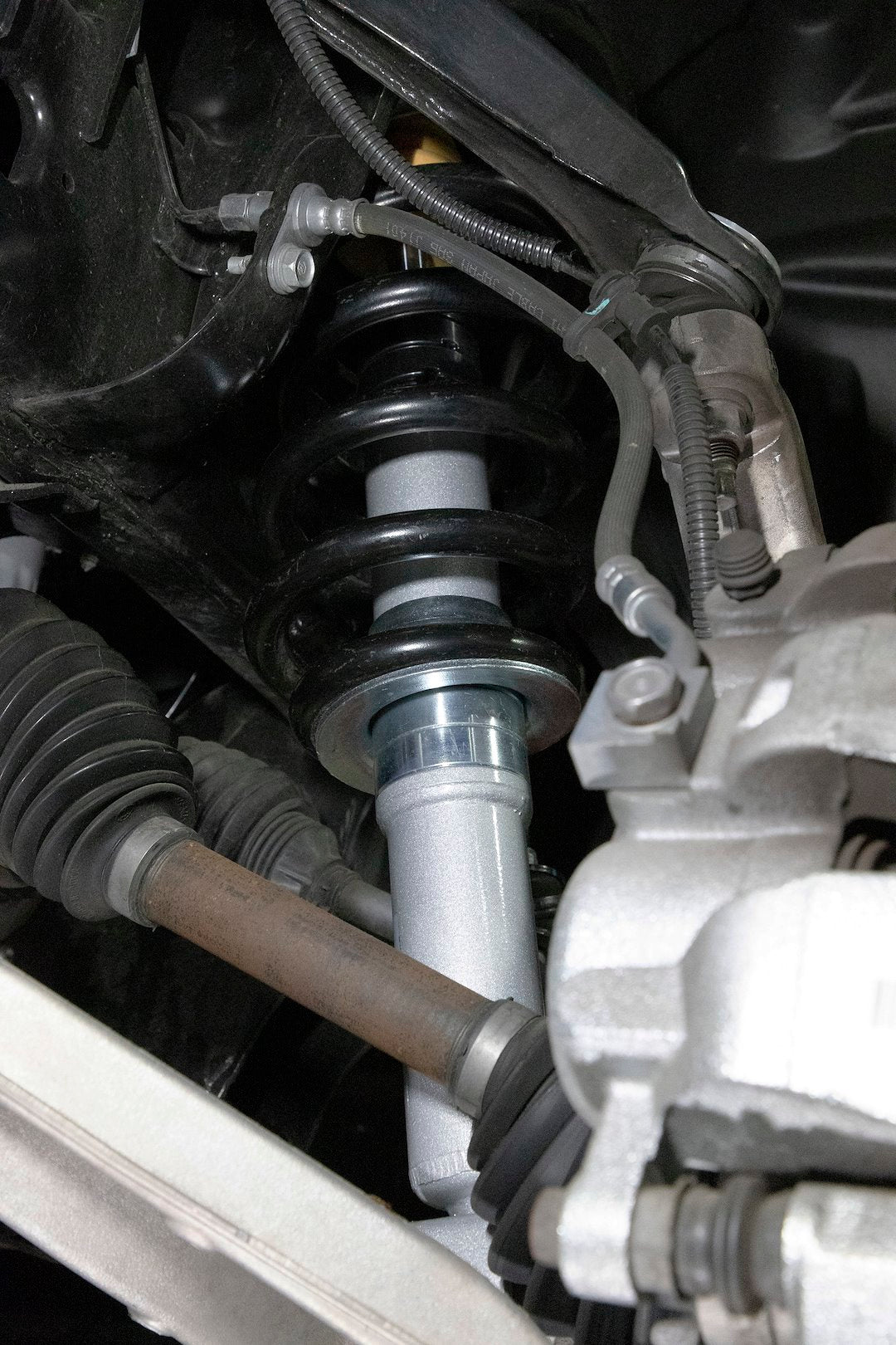 Belltech 26020 Ram Trail Performance Adjustable Leveling Strut - image 9