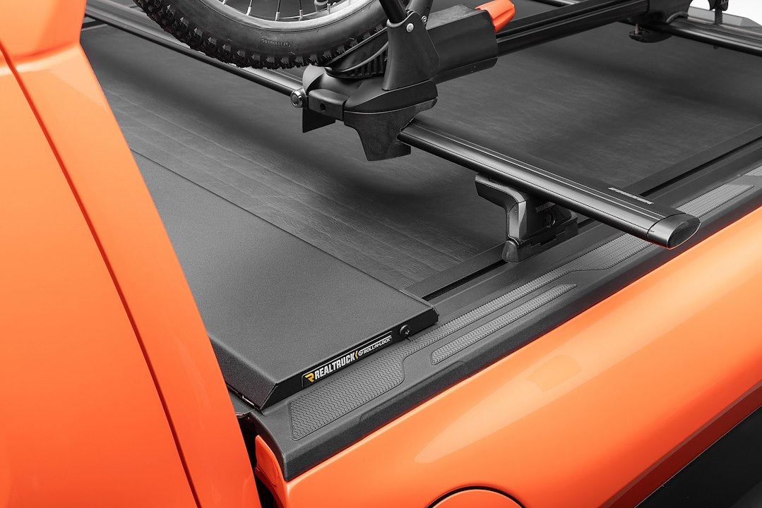 Roll-N-Lock 532M-XT M-Series XT Tonneau Bed Cover