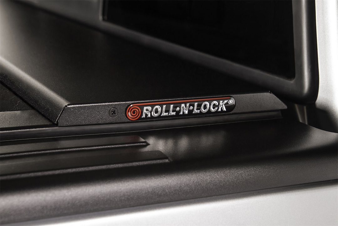 Roll-N-Lock LG880M M-Series 2017 Titan Bed Cover