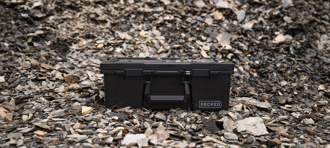 Decked A0020-HRAK-BLK Halfrack 32 Portable Storage Box