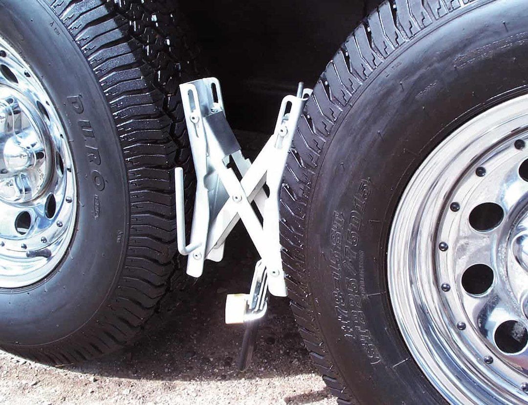 Ultra-Fab Products 21-001080 Wheel Chock - image 6