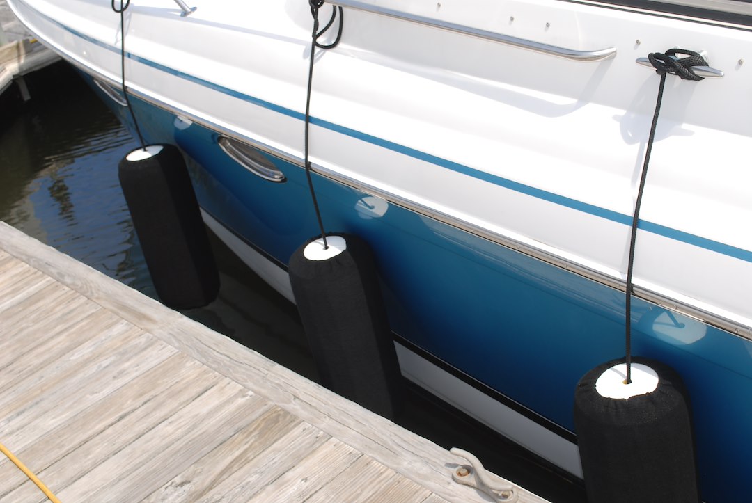 Master Fender Covers MFC-1BS Hull-Protecting Fender Cover