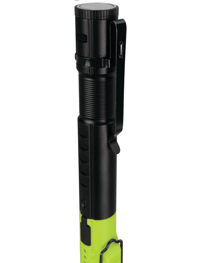 W2645 Flashlight by Performance Tool