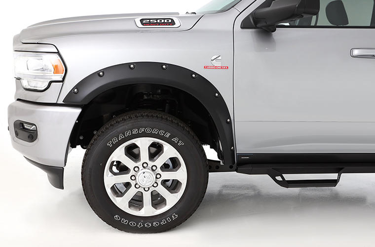 Bushwacker 20083-02 Super Duty Pocket Style Front Flare
