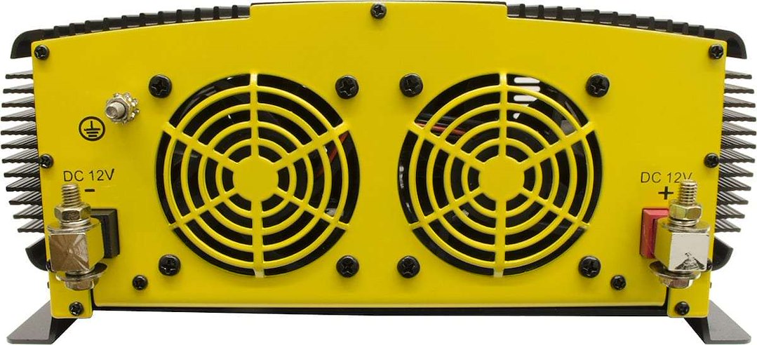 Go Power Gp-3000hd Power Inverter - image 2