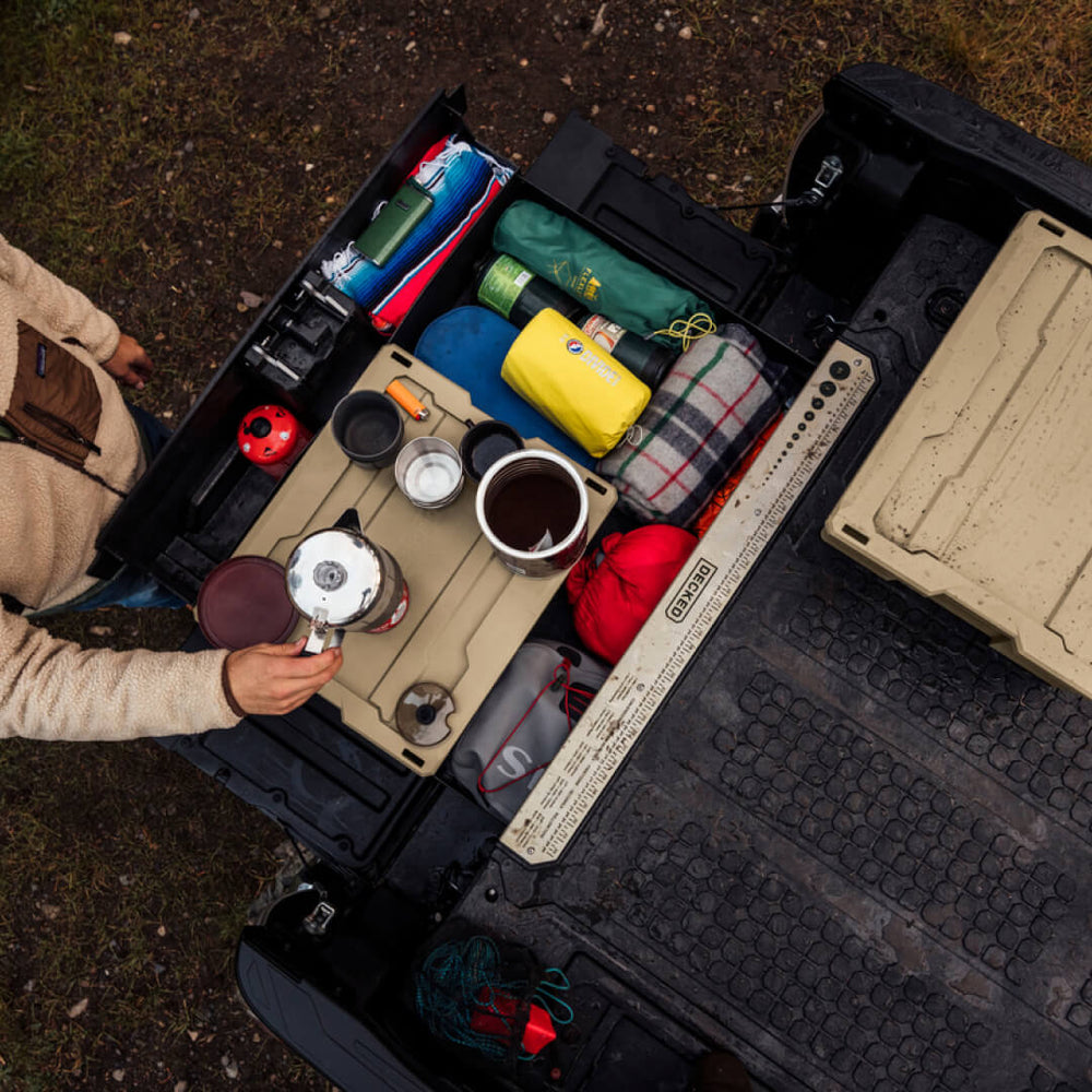 Decked A0040-DBIN-TAN D-co Bin 32 Portable Storage Box