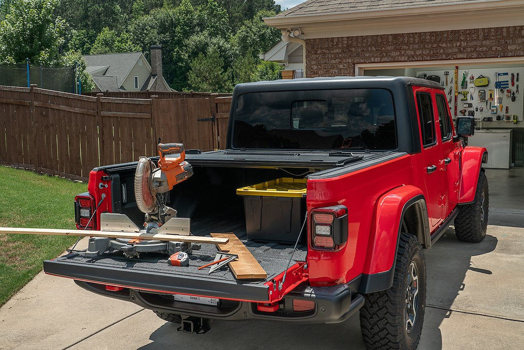 Rugged Ridge 13550.24 ARMIS Hard-Folding Aluminum Bed Cover