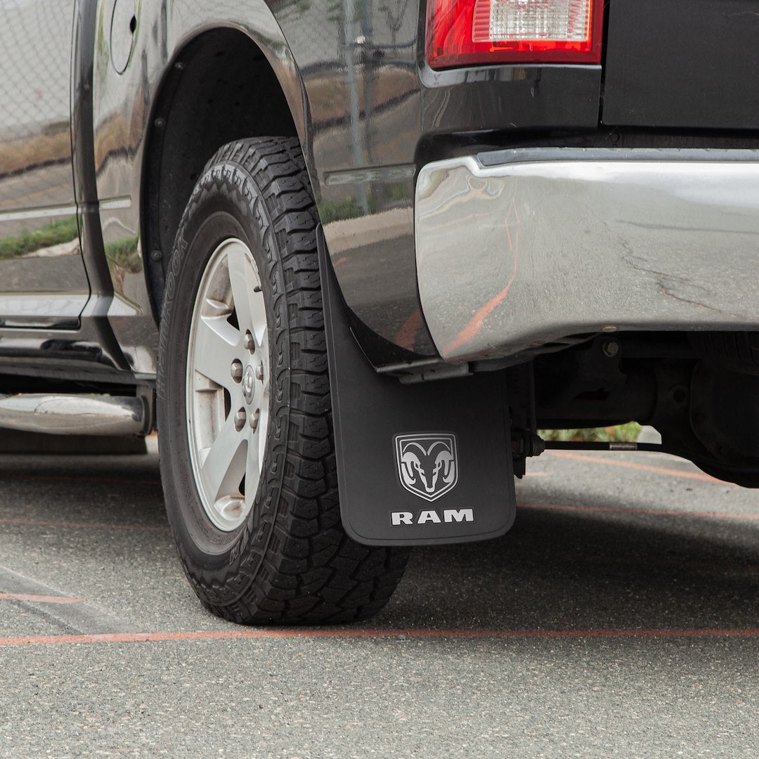 Plasticolor 000541R01 RAM Easy-Fit Mud Guard Pair