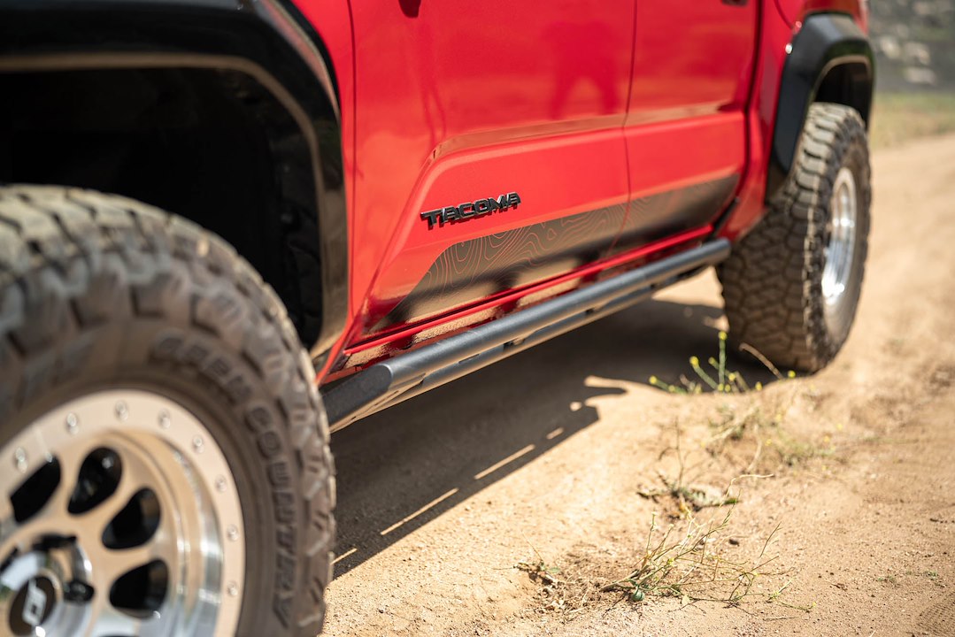 DV8 Offroad SRTT1-04 Tacoma Rock-Slider Entry Bars