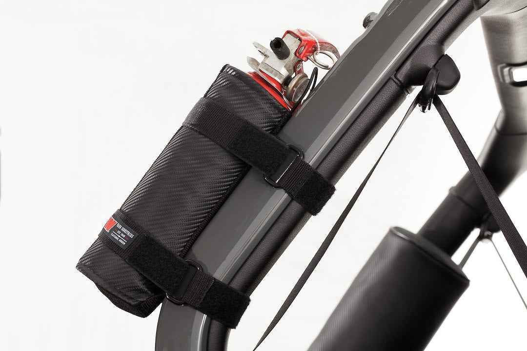 Warn Roll Bar Fire Extinguisher Holder - 2-1/2 lb – 102657