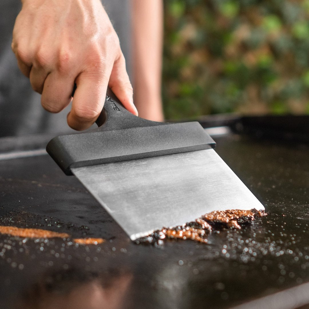 N ATLANTIC I Blackstone Griddle Accessory Kit (5061)