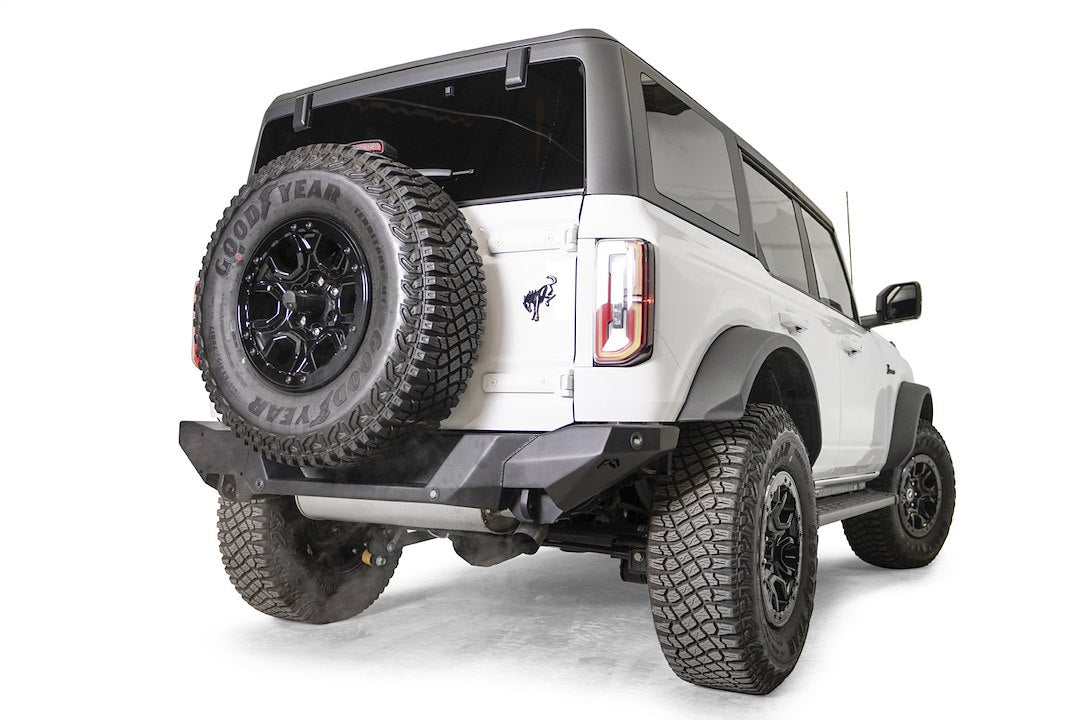 Fab Fours FB21-Y5251-1 Ford Premium Rear Bumper