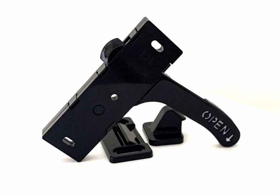 JR Products 10775 Left Amerimax-Style Screen-Door Catch