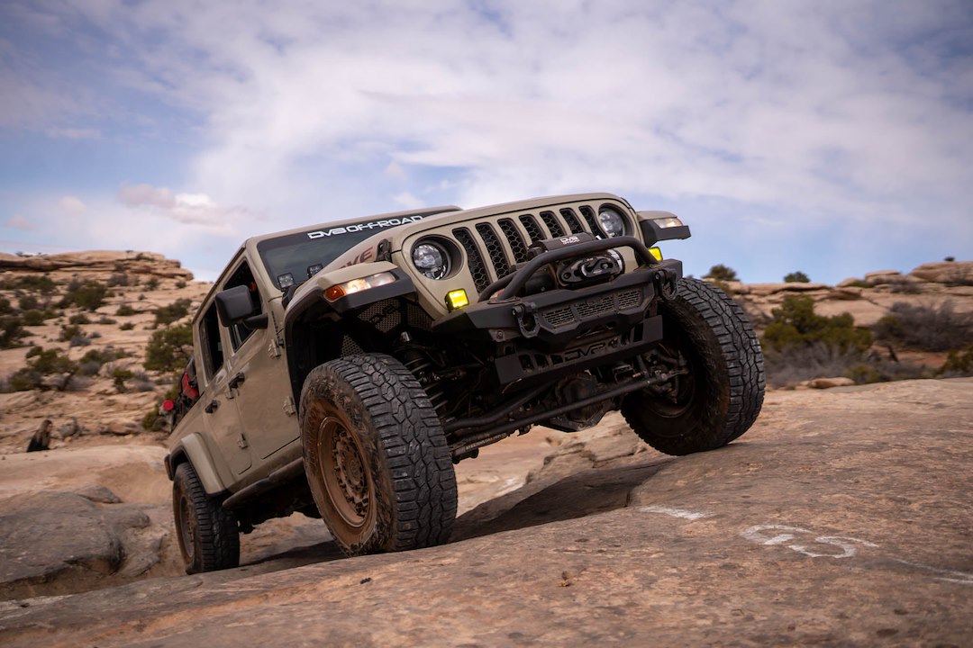 DV8 Offroad FBJL-09 Spec Series Jeep Bumper