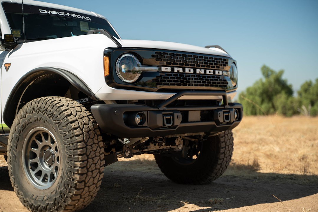 DV8 Offroad LBBR-09 Bronco Front Bull Bar