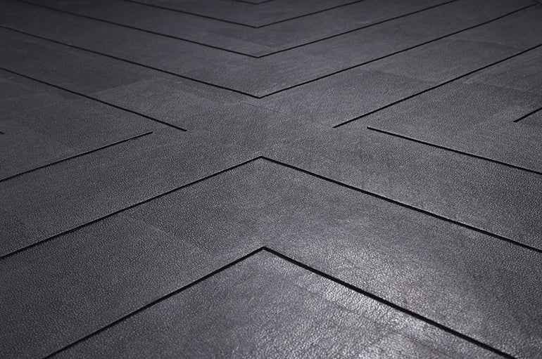 Dee Zee DZ77020 Heavyweight Chevy/GMC Bed Protector