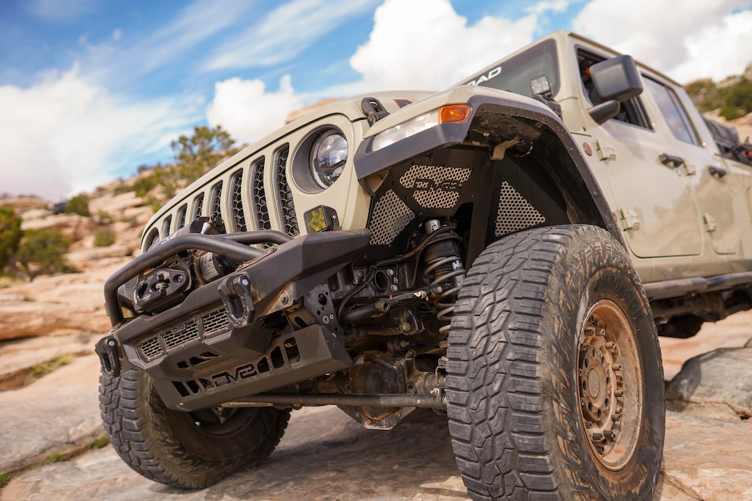DV8 Offroad INFEND-06FB Inner Fender Component