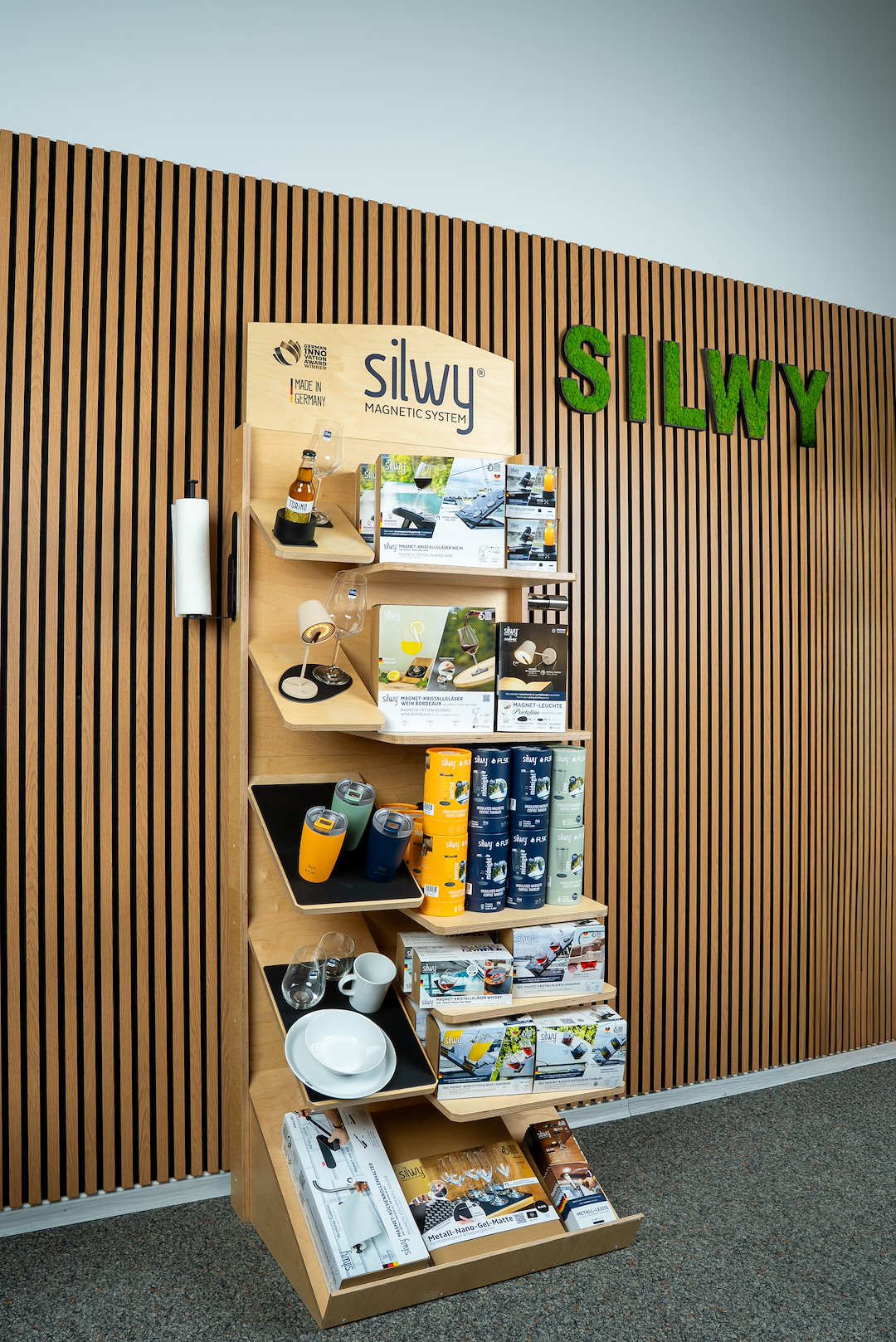 Silwy Magnetic Pos-La-1 Point Of Purchase Display - image 1
