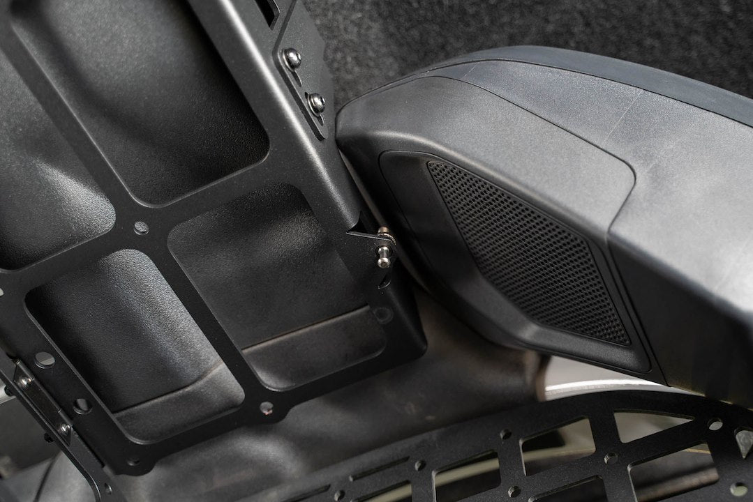 DV8 Offroad MPBR-10 Pet Separation Barrier