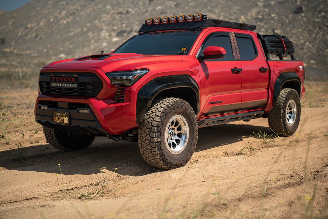 DV8 Offroad SRTT1-04 Tacoma Rock-Slider Entry Bars
