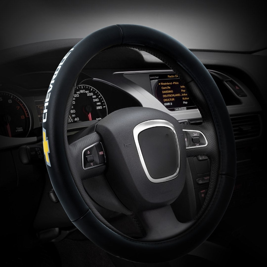 Plasticolor 006742R03 Chevrolet Genuine-Leather Steering Cover