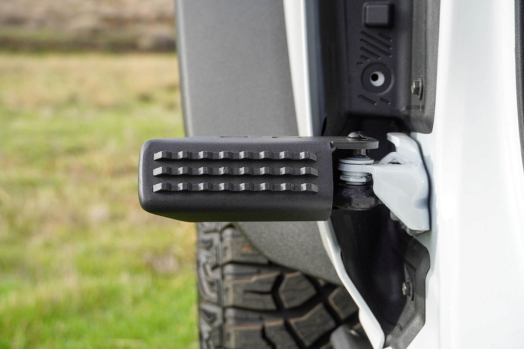 DV8 Offroad STBR-01 Entry Foot Pegs