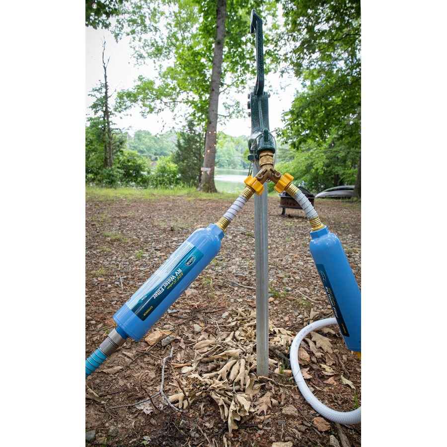 Camco 22703 Coiled Hose-End Protector with Gripper