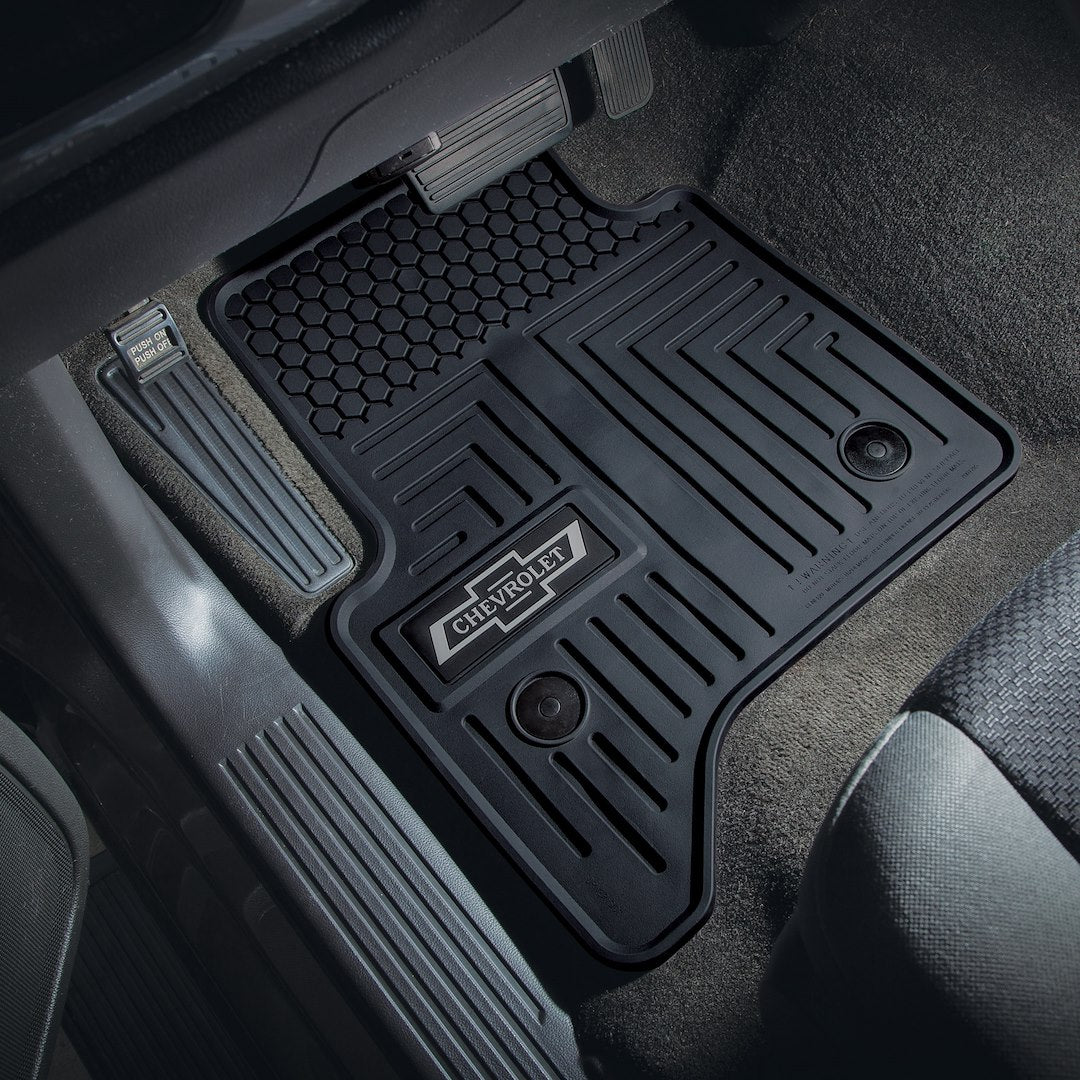 Plasticolor 001795R01 Silverado Direct-Fit Chevrolet Floor Mat