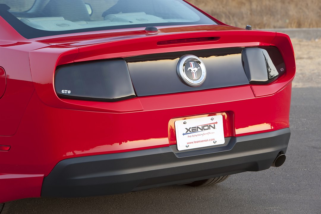 GT Styling GT4193 Rear Light Center Panel Cover