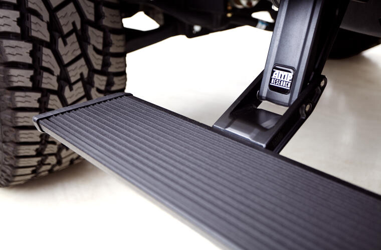 AMP Research 78152-01A PowerStep Xtreme for 2021 Ford F-150 - image 4