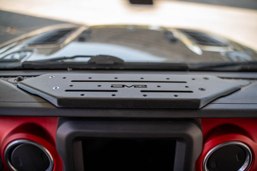 DV8 Offroad DMJL-02 Cell Phone Mounting Plate
