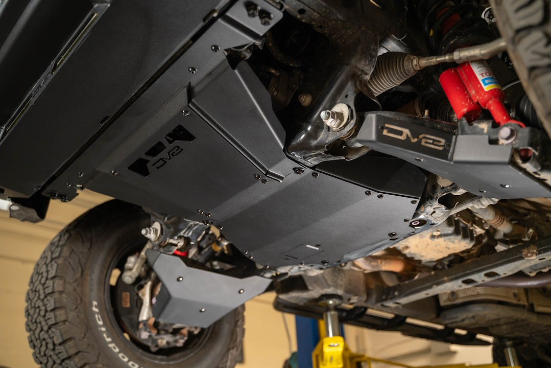 DV8 Offroad SPTT1-09 Toyota Underbody Skid