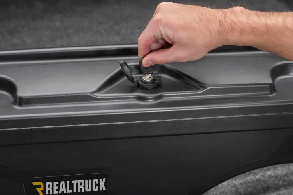 Undercover Sc400d Tool Box - image 4