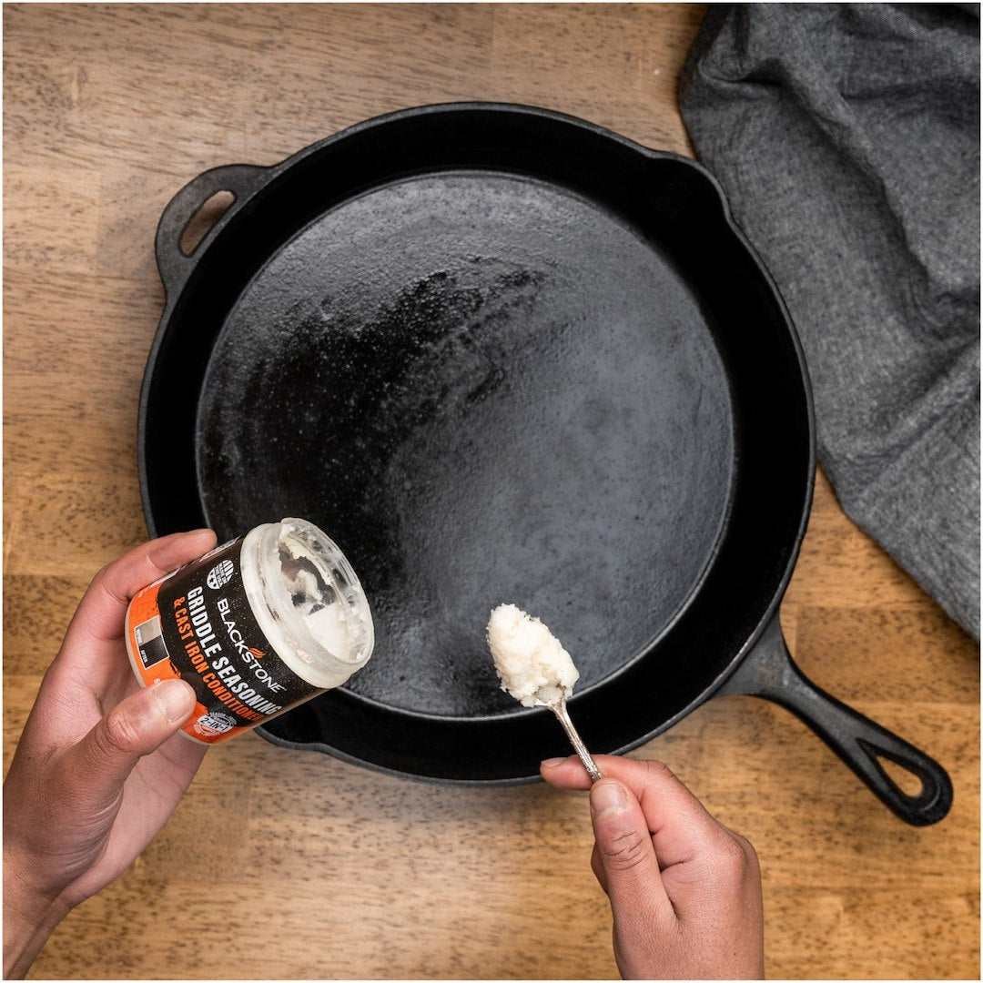Blackstone Griddle Seasoning (4114) – Container Size: 6.5 Ounce