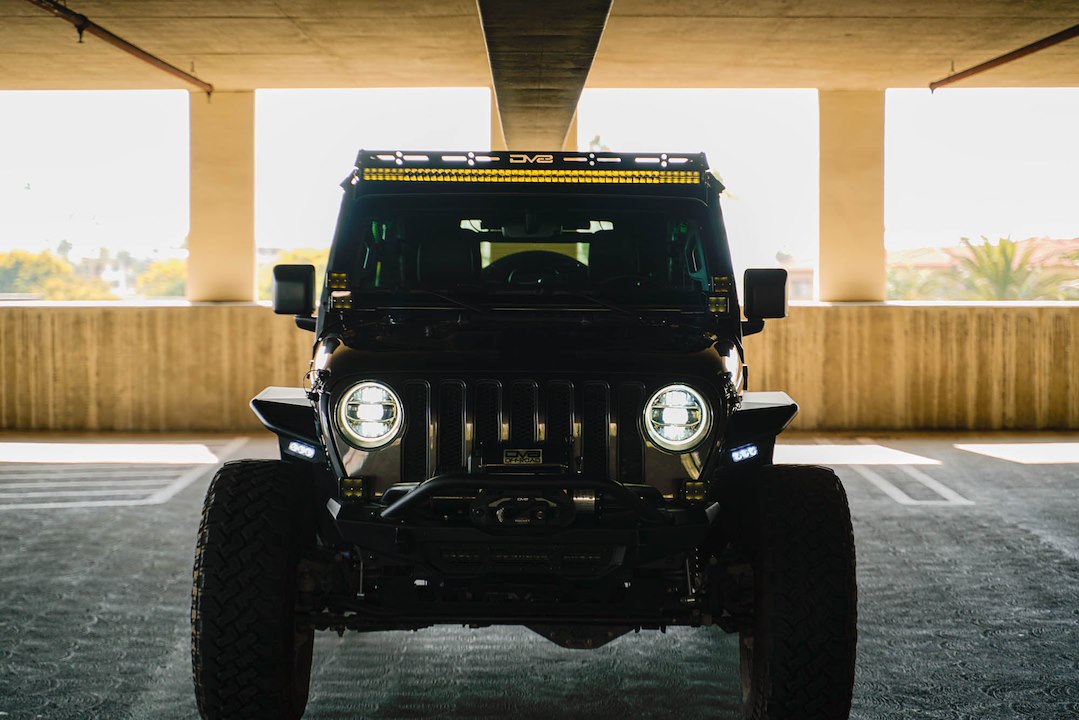 DV8 Offroad LBJL-10 Light-Bar Installation Kit