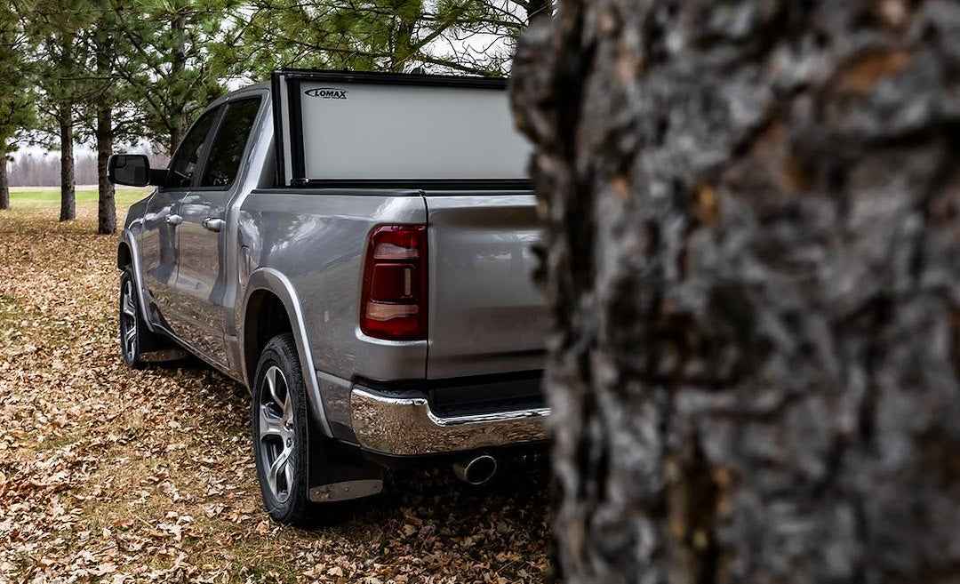 ACCESS Covers G4050119 LOMAX STANCE Tacoma 5-Foot Diamond Cover