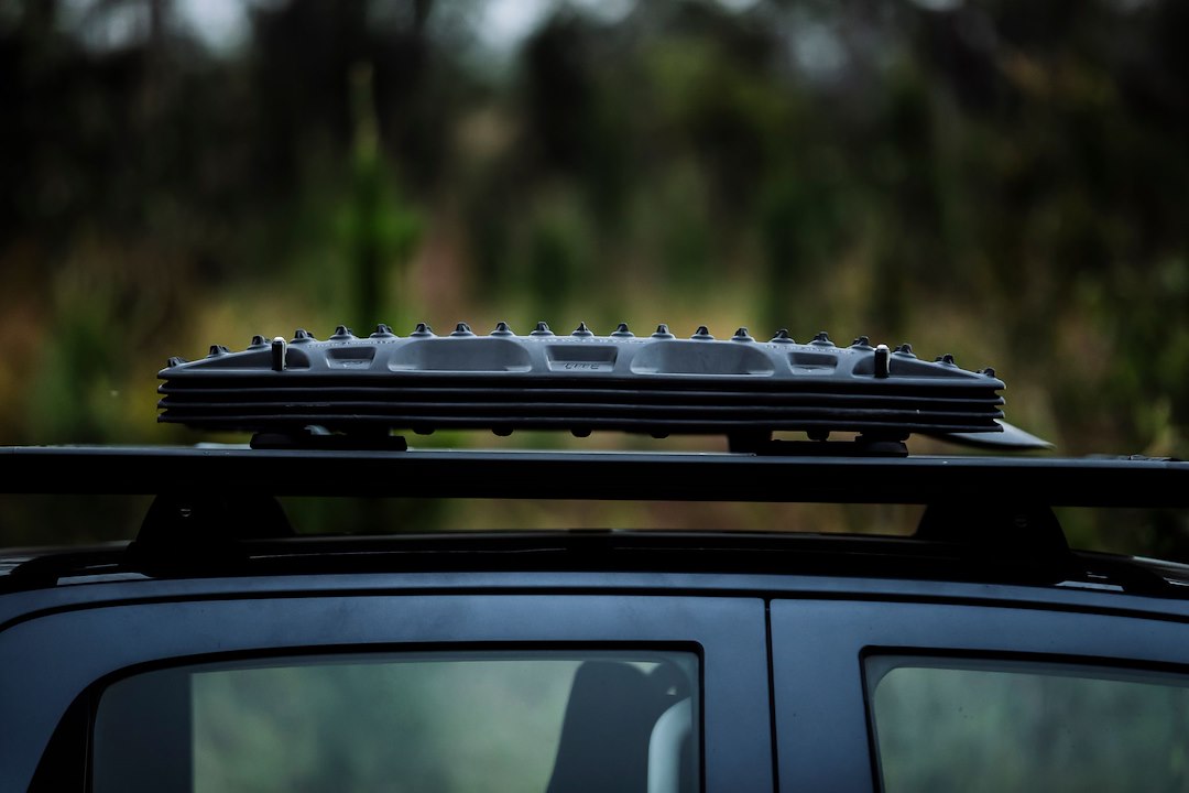 Rhino-Rack USA Mtxltbk Maxtrax Lite Recovery Mat