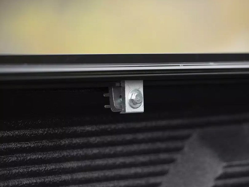 BAK Industries 1126227 Ram 1500 No-RamBox FiberMax Tonneau - image 12