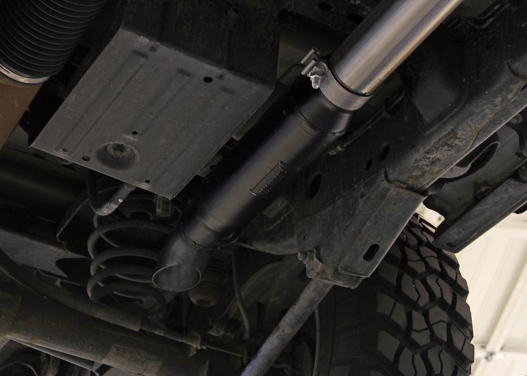 Flowmaster 818110 Outlaw Extreme Cat-Back Kit